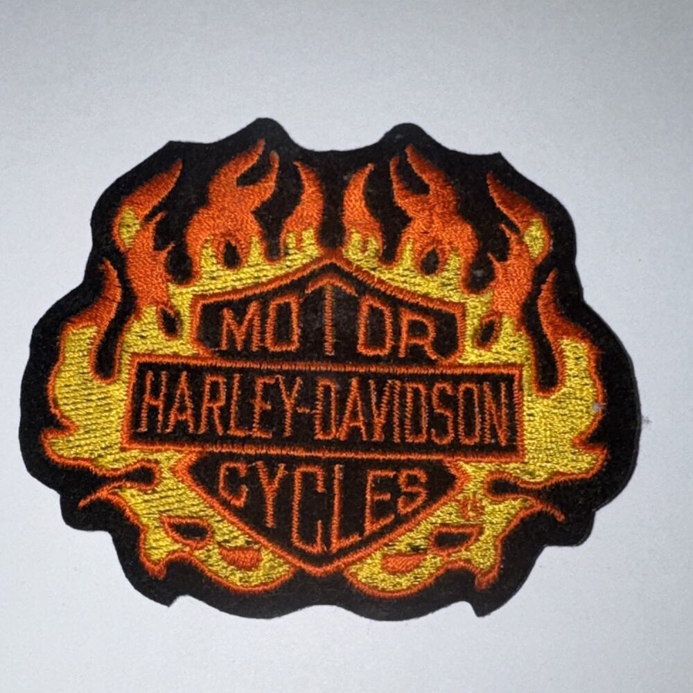 Harley Davidson Motor Cycles FLAMES patch ~